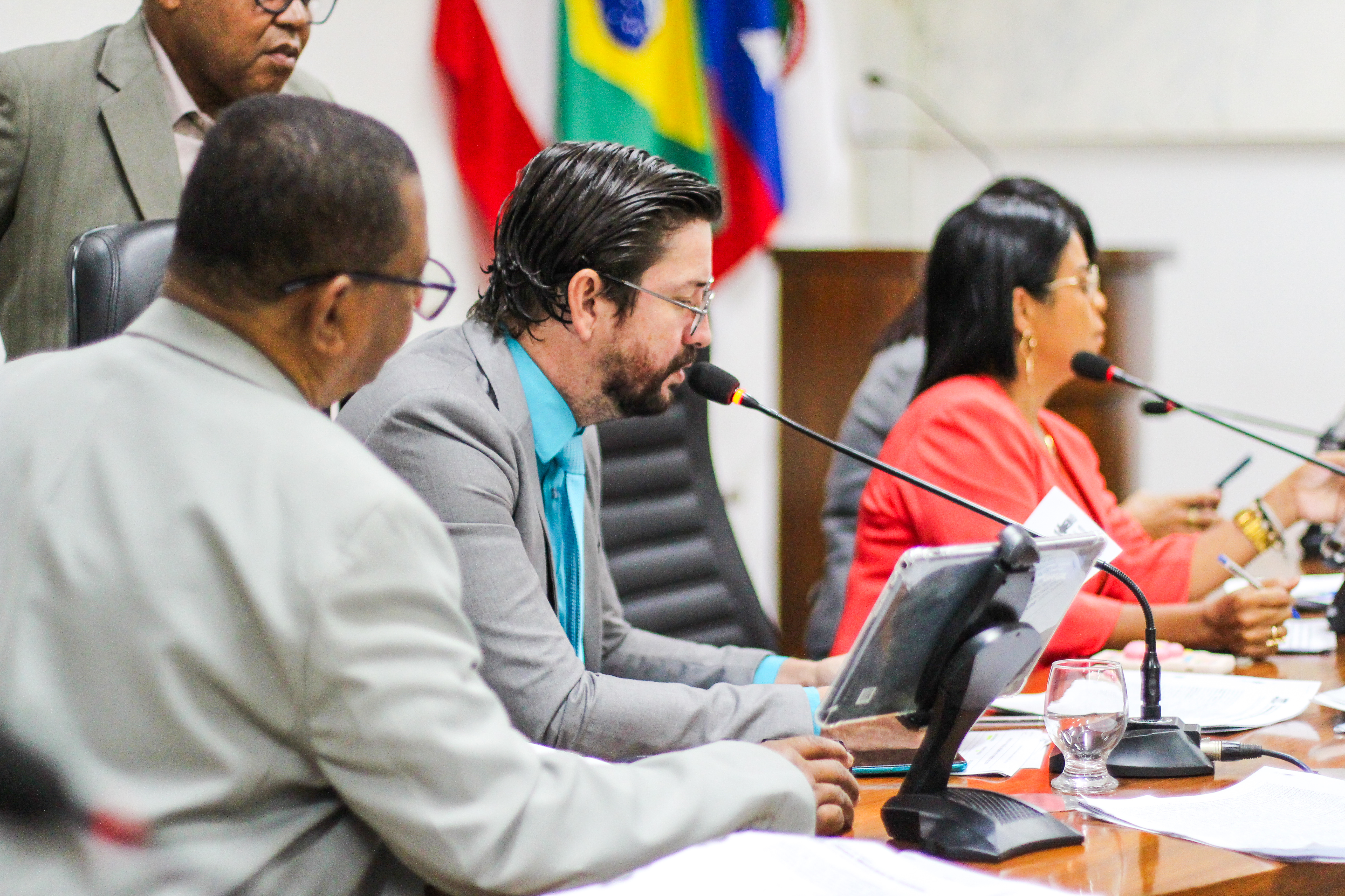 Câmara de Candeias aprova política de regularização fundiária urbana