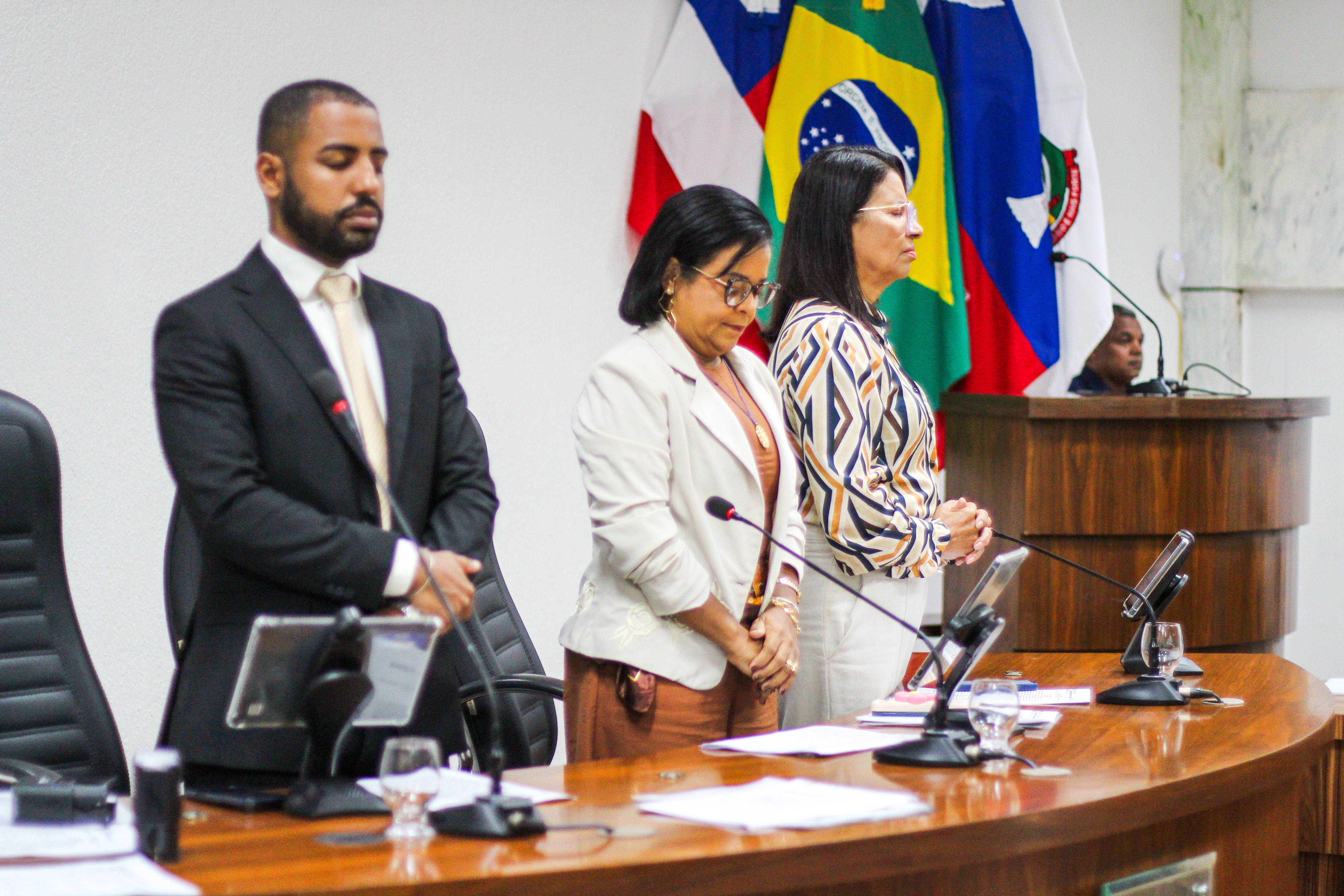 Câmara de Candeias aprova indicação para ampliação do saneamento básico e requerimento sobre tarifa de esgoto